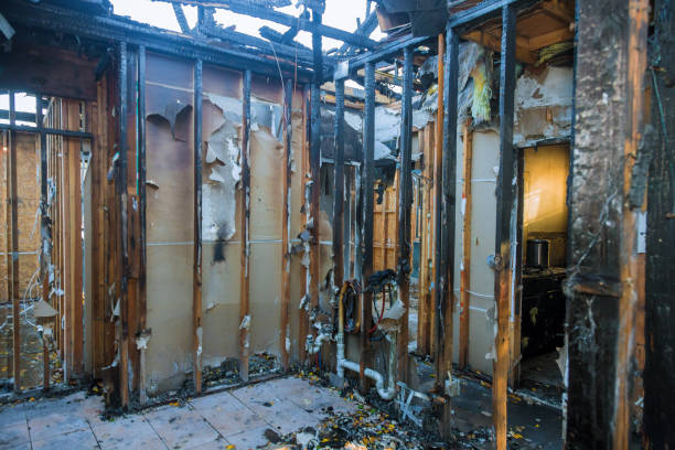 Professional Fire Board Up technician working in Auburn, KY
